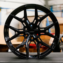 Load image into Gallery viewer, Vossen Hybrid Forged HF6-4

